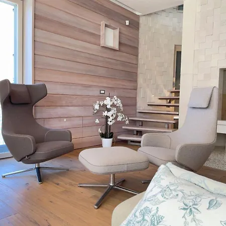 Luxury Beachfront Lilly With Private Pool וילה פובליה
